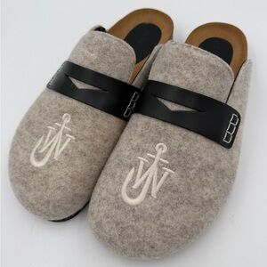 NWOT  JW Anderson Felt Slip-On Loafers size 42